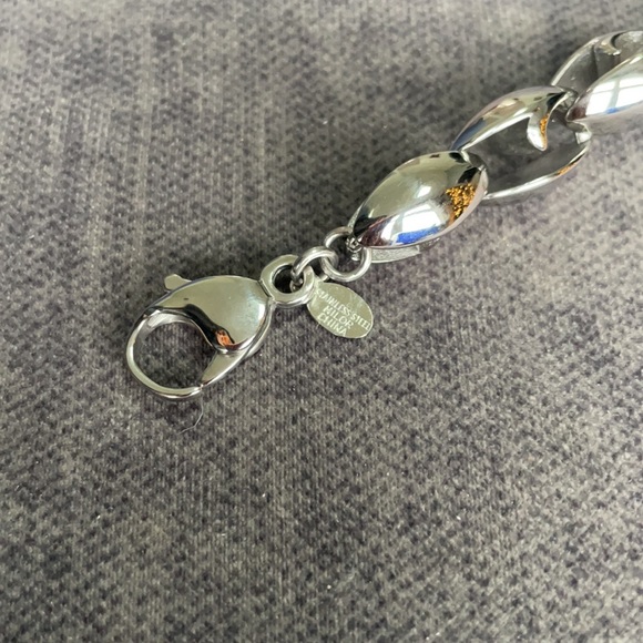 Silver stainless steel bracelet - Picture 2 of 4
